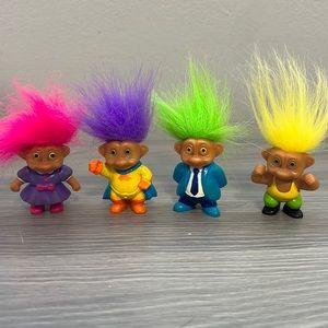 4 Vintage Plastic Soma Trolls, EUC, 2" Tall